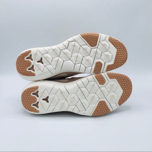 nike flex supreme tr 6 women's cross training shoes